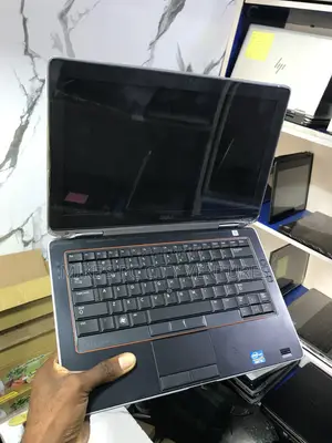 Laptop Dell Latitude E6320 8GB Intel Core i5 SSD 128GB