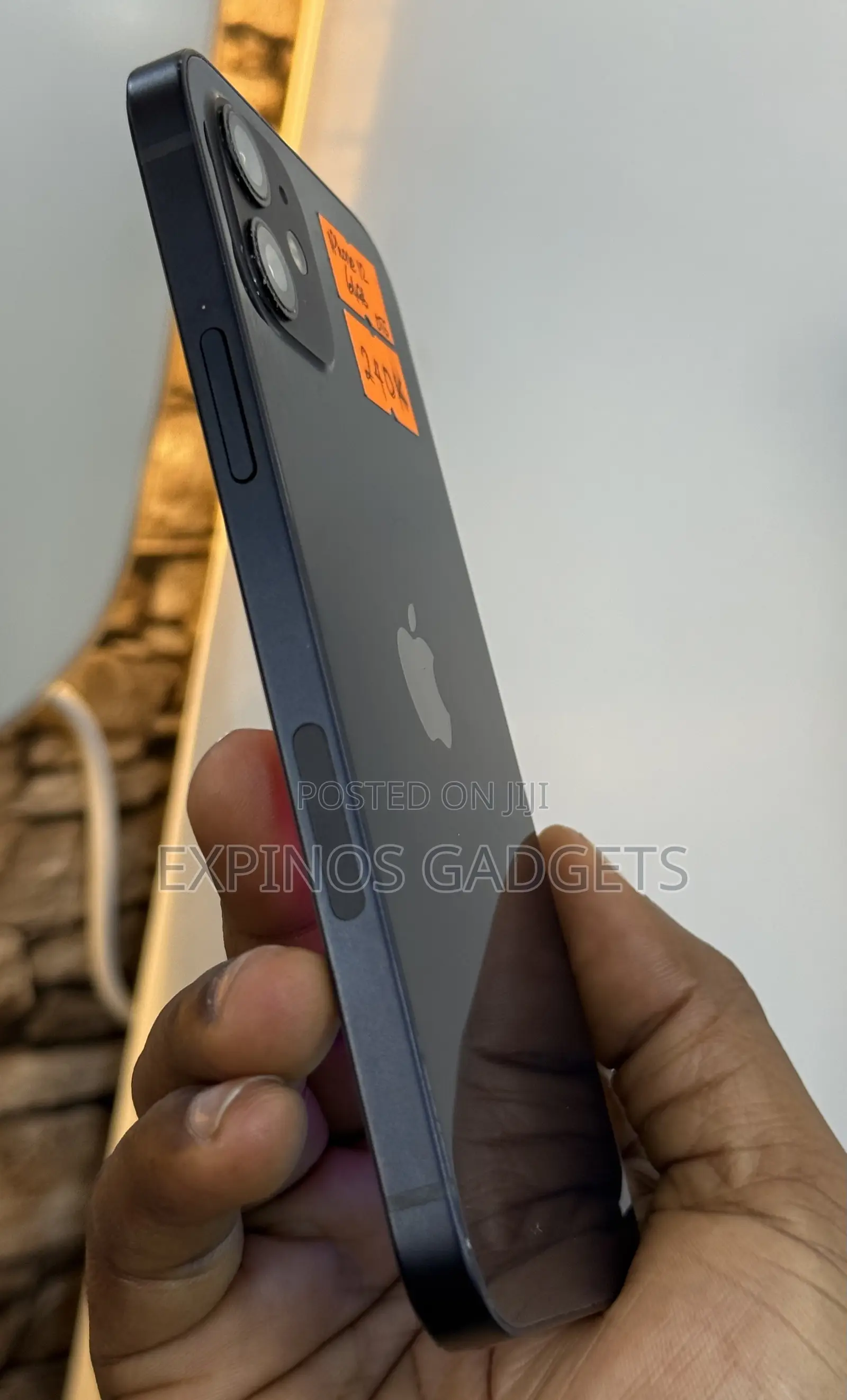 Apple iPhone 12 64 GB Black