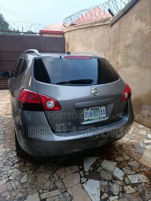 Nissan Rogue S 2010 Gray