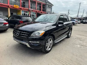 Mercedes-Benz M Class 2012 Black