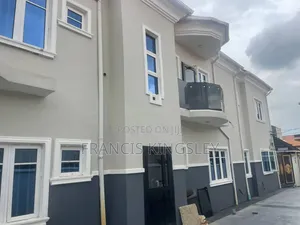3bdrm Block of Flats in GRA Phase 1 for rent