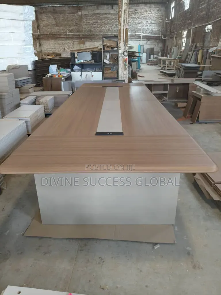 Luxury Quality Standard Confidence Table