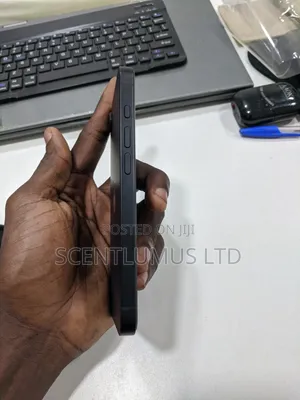 Apple iPhone 17e 256 GB Black