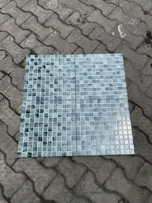 33/33 Aqua Green Ceramic Pool Tiles