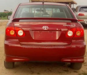 Toyota Corolla 2007 Red
