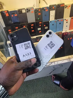 Apple iPhone 11 128 GB White