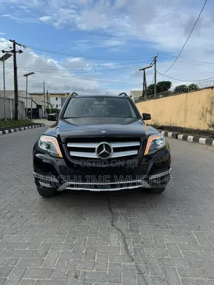 Mercedes-Benz GLK-Class 2014 Black