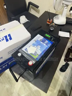 Hyper Power 12V 200Ah Lithium Ion Battery | 2.56kWh | Solar Battery