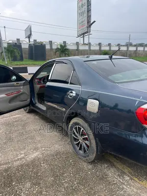Toyota Camry 2004 Blue