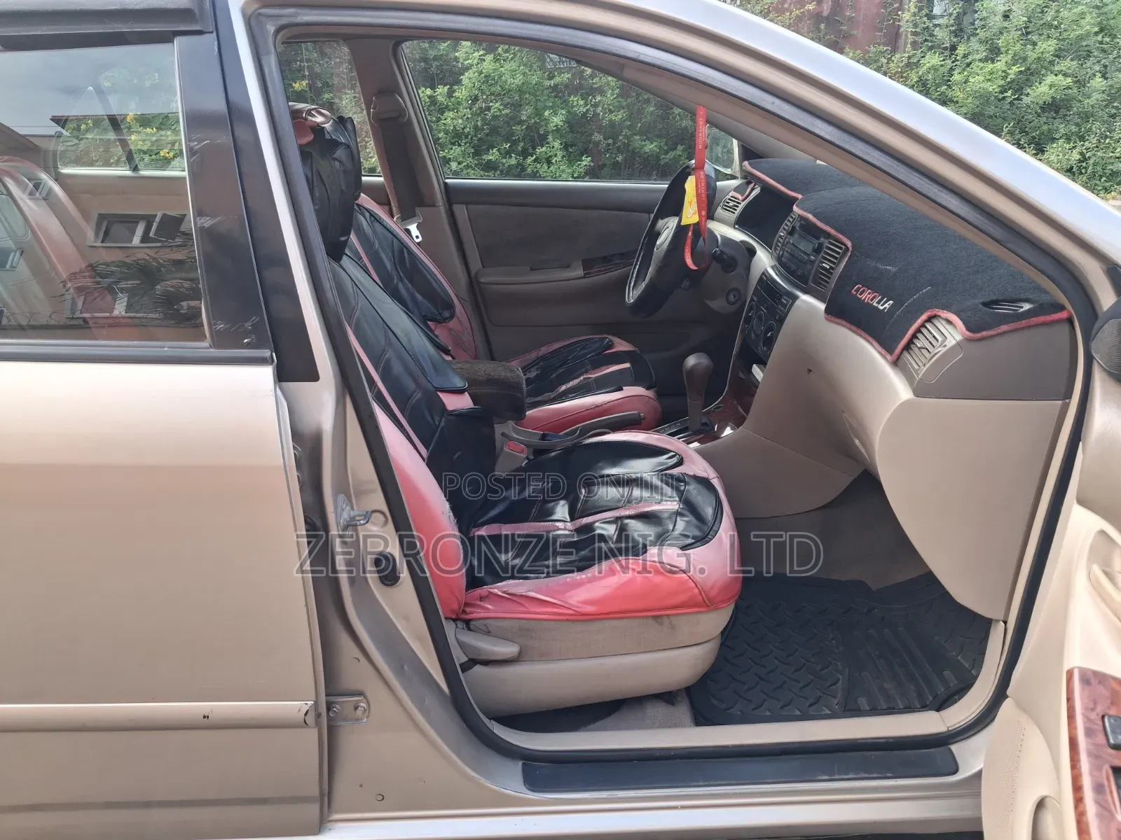 Toyota Corolla 2007 Gold