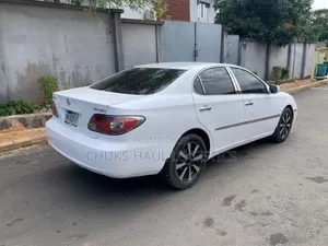 Lexus ES 330 Sedan 2004 White