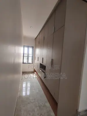 4bdrm Duplex in Tangerine Estate, Life Camp for sale