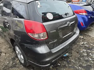 Toyota Matrix XR Hatchback AWD (1.8L 4cyl 4A) 2004 Gray