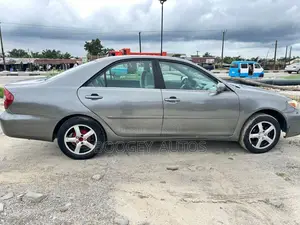 Toyota Camry 2003 Gray