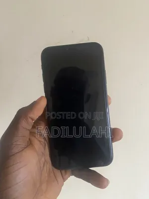 Apple iPhone XR 64 GB Black