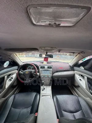 Toyota Camry SE V6 4dr Sedan (3.5L 6cyl 6AM) 2009 Black