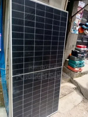 600watts Jinko Solar Panel