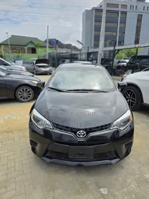 Toyota Corolla LE 4dr Sedan (1.8L 4cyl CVT) 2014 Black