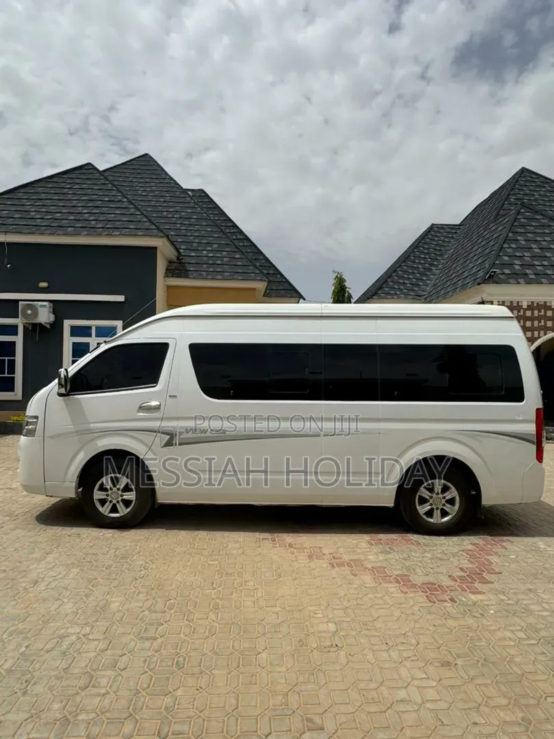 Toyota Coaster 2011 White