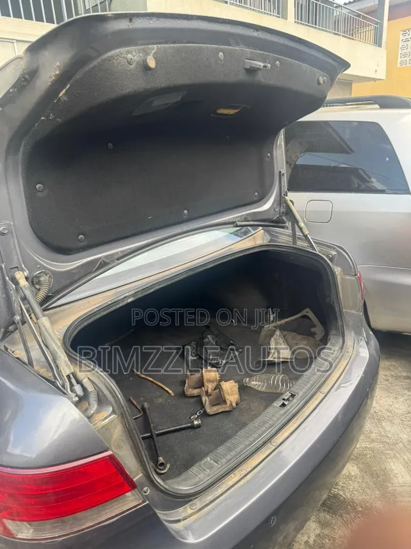 Hyundai Sonata 2004 Gray