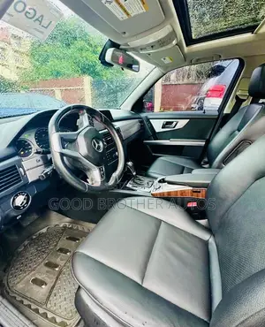 Mercedes-Benz GLK-Class 350 4MATIC 2010 Black