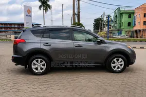 Toyota RAV4 2014 Gray