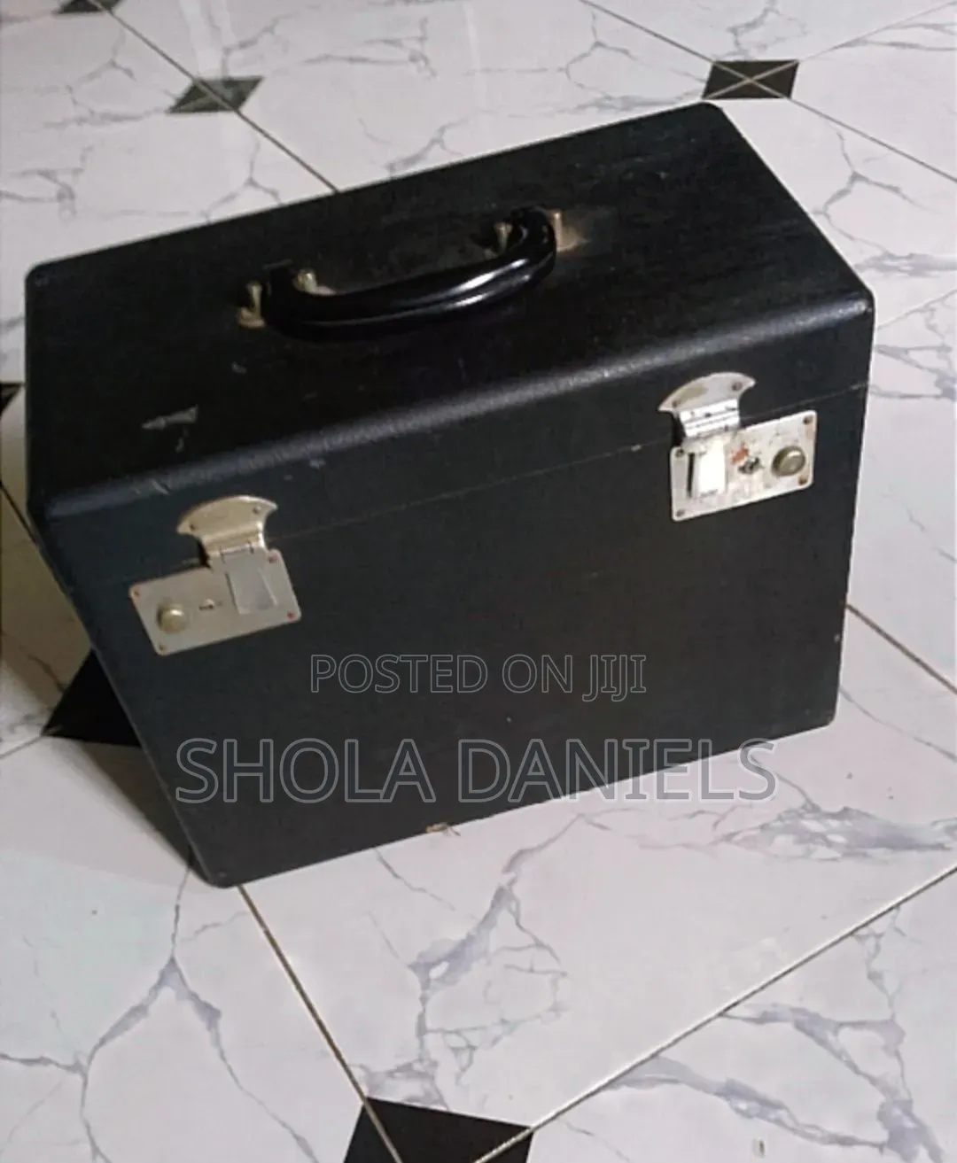 Singer Sewing Machine 221 Featherweight With Box