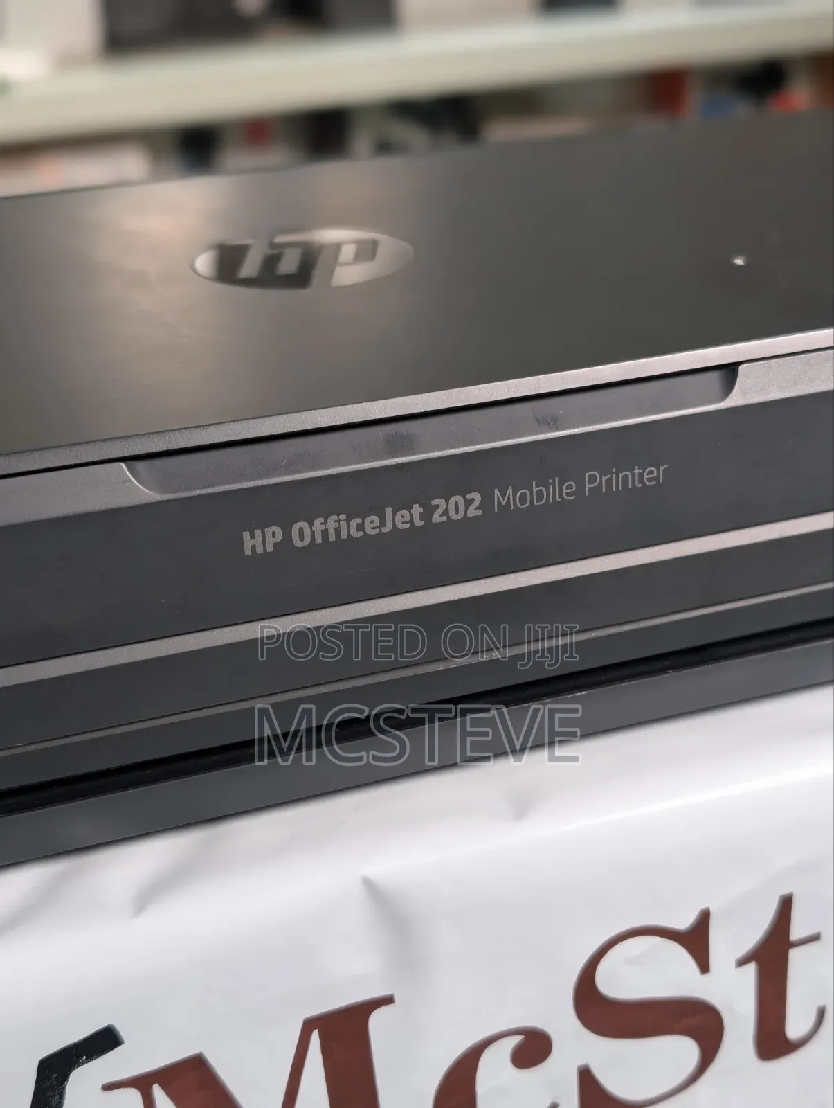 HP Officejet 202 Mobile Printer on the Go
