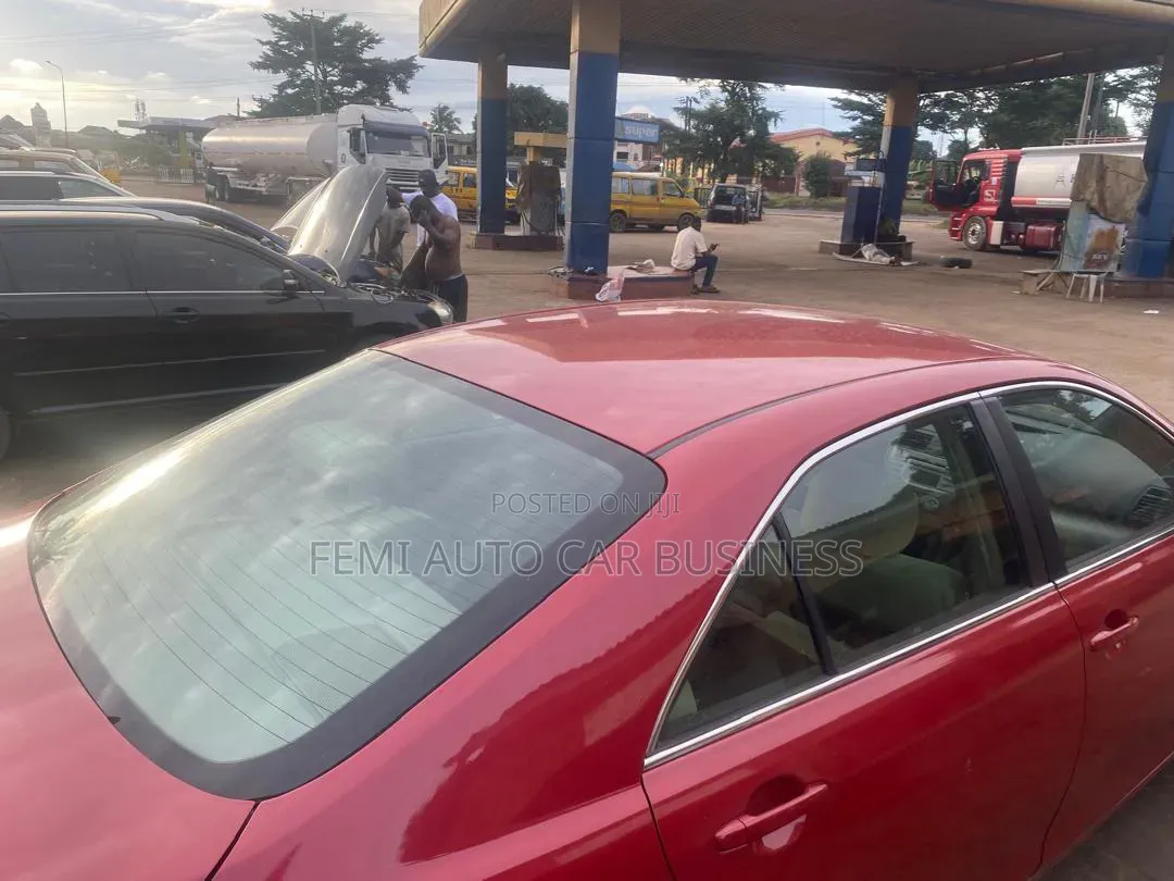 Toyota Camry 2008 Red