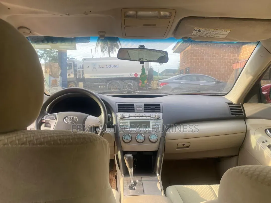 Toyota Camry 2008 Red