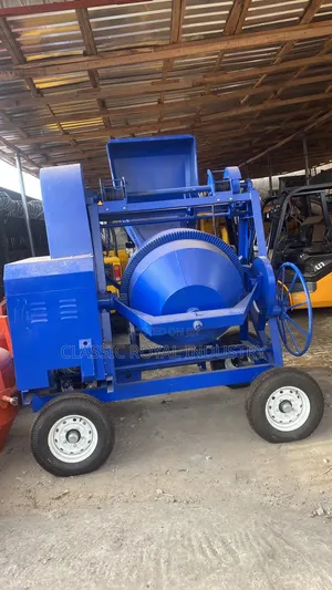 Self Carrier Concrete Mixer 510 Liters