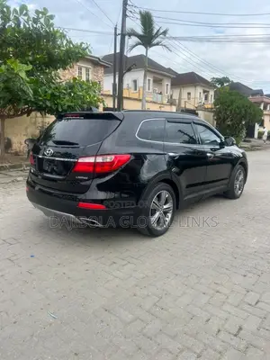 Hyundai Santa Fe 2013 Black