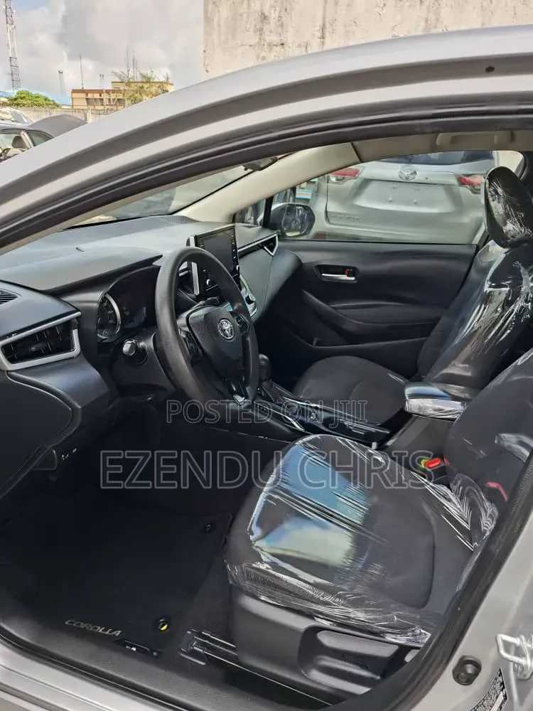 Toyota Corolla 2020 Silver