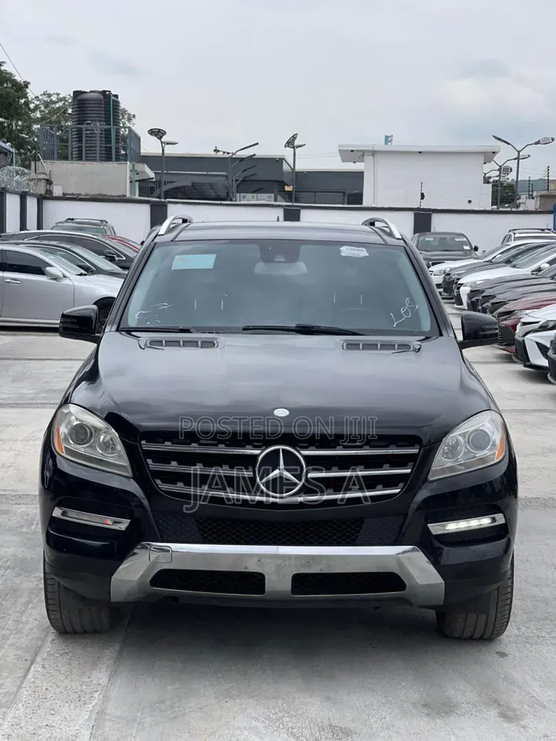 Mercedes-Benz M Class 2012 Black