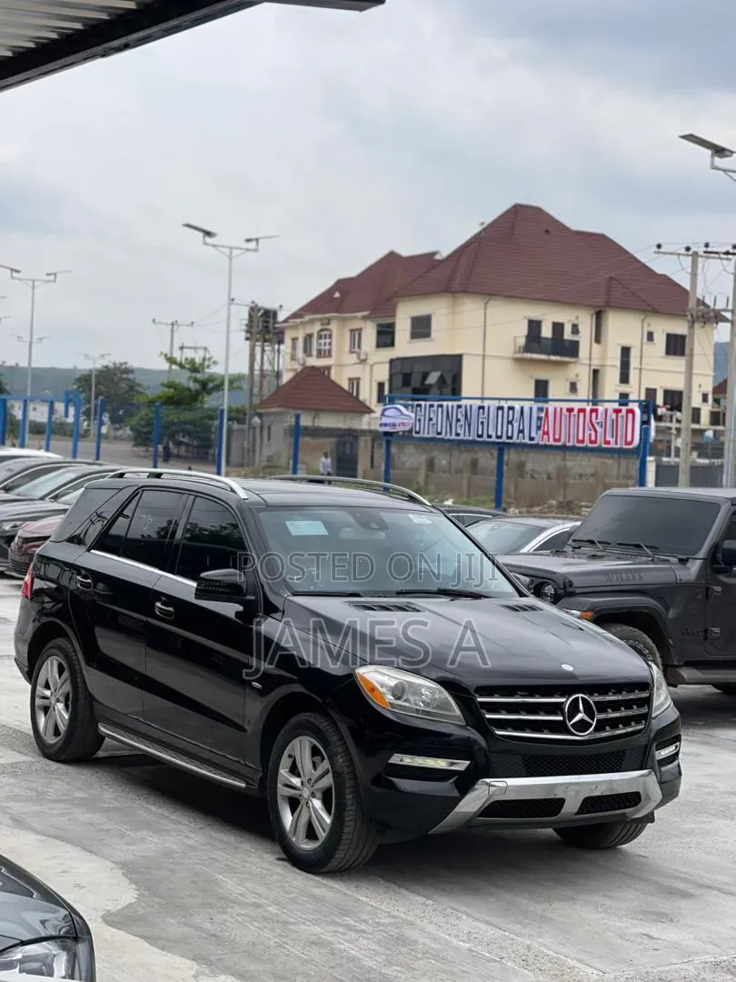 Mercedes-Benz M Class 2012 Black
