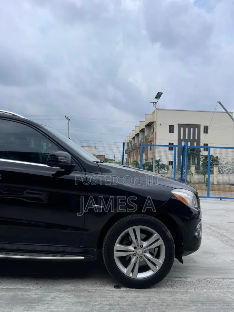 Mercedes-Benz M Class 2012 Black