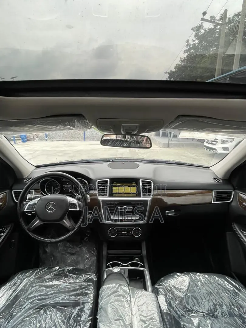 Mercedes-Benz M Class 2012 Black