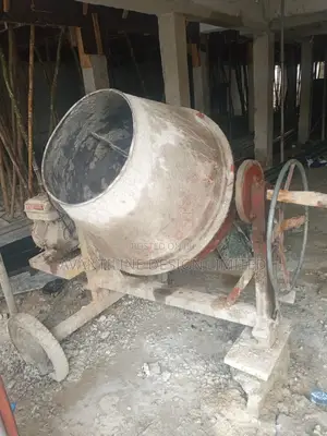 Drum-Type Concrete Mixer 250 Litres Per Batch Capacity