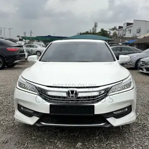Honda Accord 2016 White