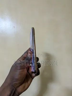 Apple iPhone XS Max 64 GB Gold