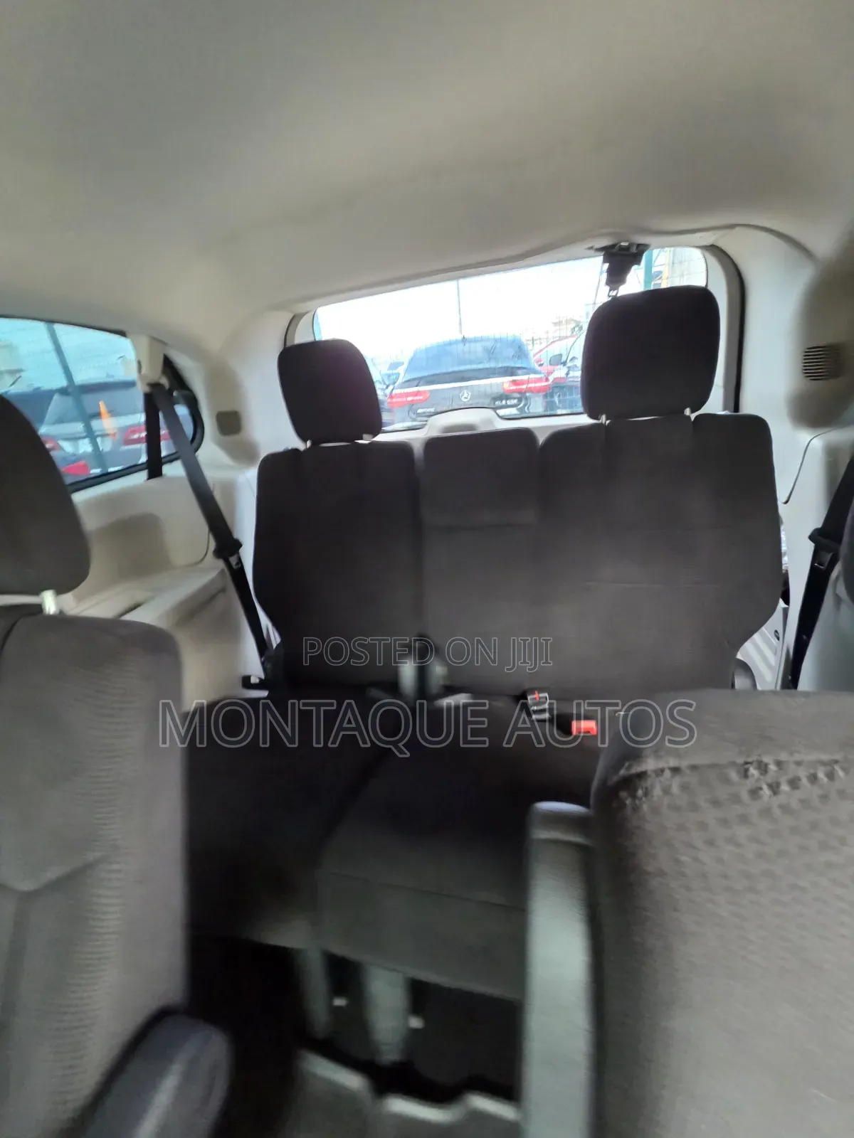 Dodge Caravan 2013 Beige