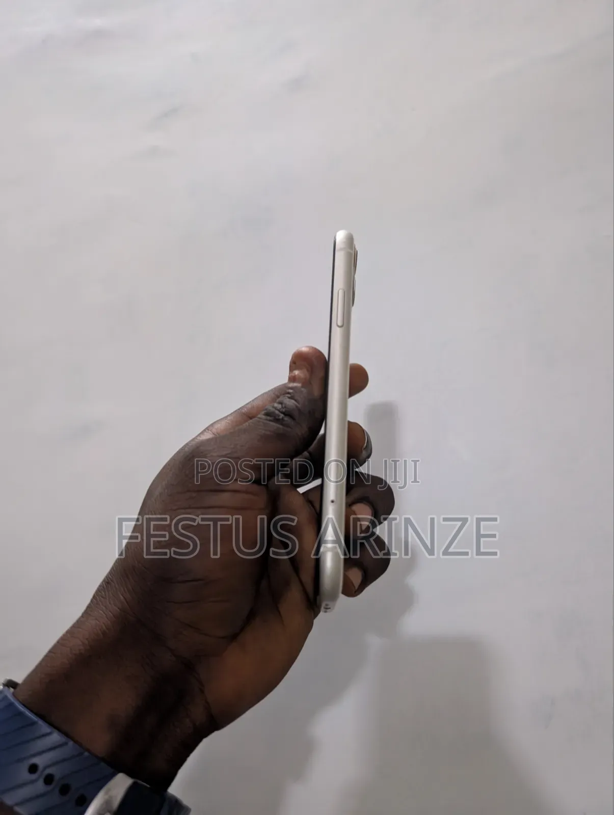 Apple iPhone 11 64 GB Silver