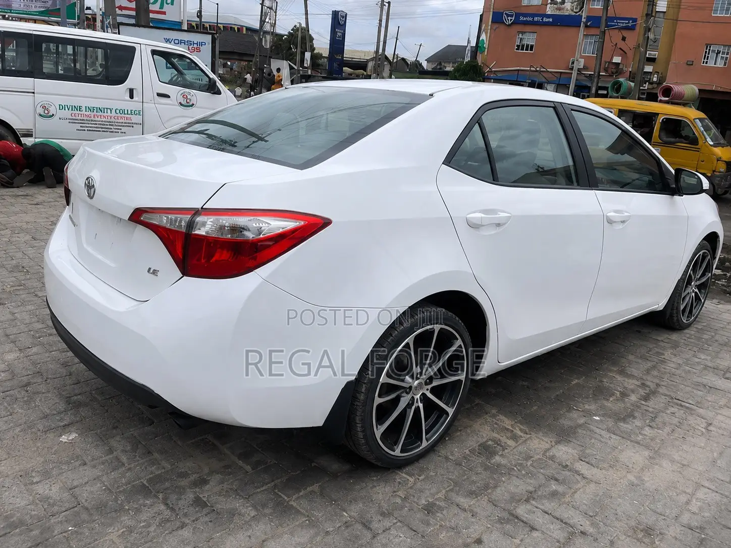 Toyota Corolla 2015 White