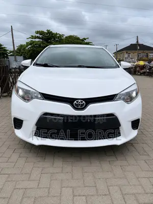 Toyota Corolla 2015 White