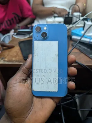 Apple iPhone 13 128 GB Blue