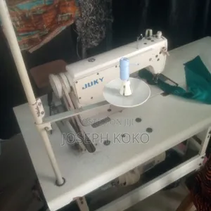 Industrial Sewing Machine