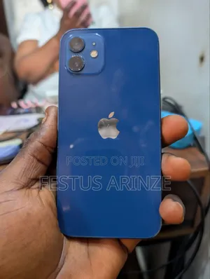 Apple iPhone 12 64 GB Blue