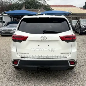 Toyota Highlander Limited 4x4 V6 (3.5L 6cyl 8A) 2018 White