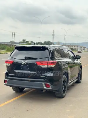 Toyota Highlander Limited 4x4 V6 (3.5L 6cyl 8A) 2018 Black