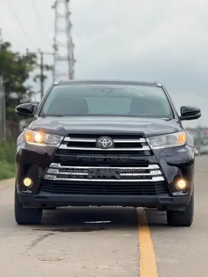 Toyota Highlander Limited 4x4 V6 (3.5L 6cyl 8A) 2018 Black